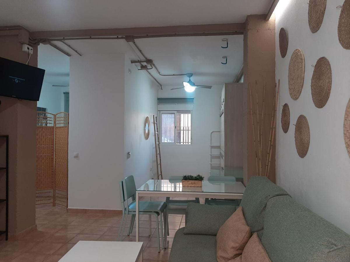 Apartamento Huelin, A 5 Minutos A Pie De La Playa Malaga Zewnętrze zdjęcie